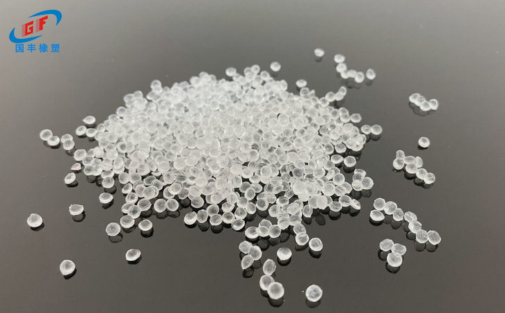 人用品）用料会选择TPE或者硅胶。冰球突